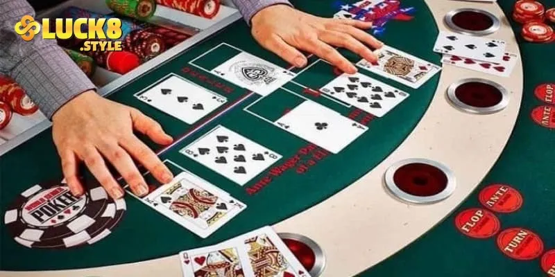 Thứ hạng tay bài cần biết từ cách chơi bài poker