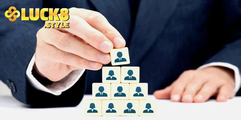 Hành trình CEO Hoàng Nam vươn lên dẫn đầu ngành giải trí